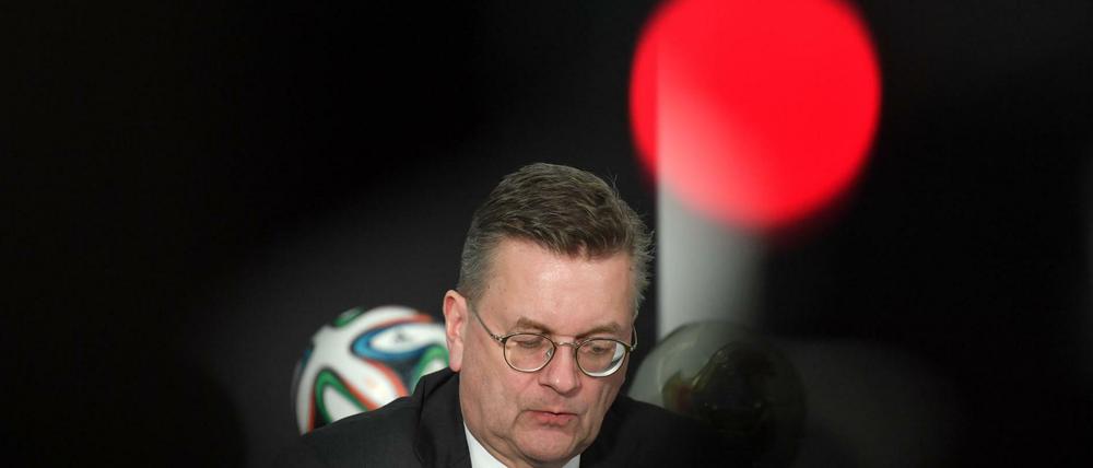 Die Staatsanwaltschaft Frankfurt prüft den Verdacht der "Veruntreuung von Verbandsvermögen" gegen Reinhard Grindel.