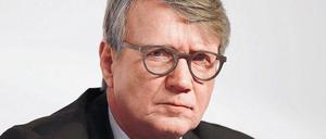 Eine Milliarde mehr vom Bund pro Jahr reicht nicht aus, sagt Bahnvorstand Ronald Pofalla.