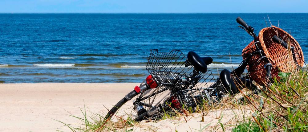 Himmel, Wasser, Strand. Die größte Nähe zu Feiningers Vorbildern findet sich am Meer.
