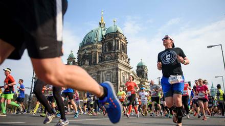 In den vergangenen Jahren führte die Strecke noch am Berliner Dom entlang, dieses Mal nicht. 