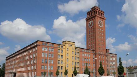 Der Siemens-Turm im Technopark am Nonnendamm im Bezirk Spandau.