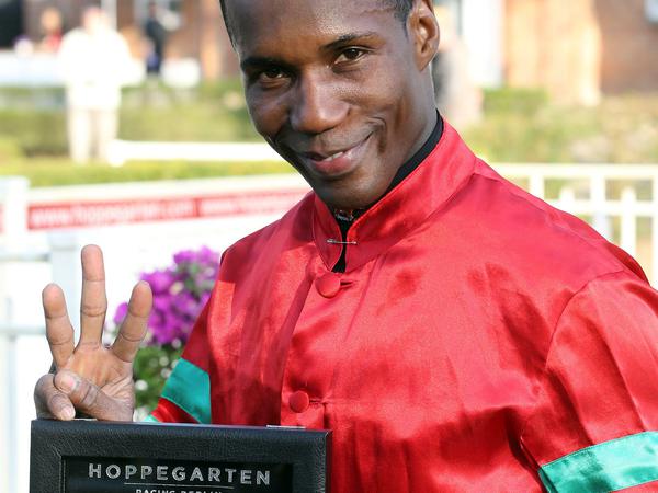 In Topform: Jockey Eddie Pedroza gelangen gleich drei Favoritensiege.