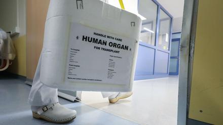 2018 haben in Deutschland 955 Menschen nach dem Tod Organe gespendet.
