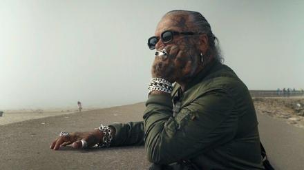 Sven Marquardt ist Fotograf und steht vor der härtesten Tür der Welt. In Dietls Film zeigt er sich verletzlich.