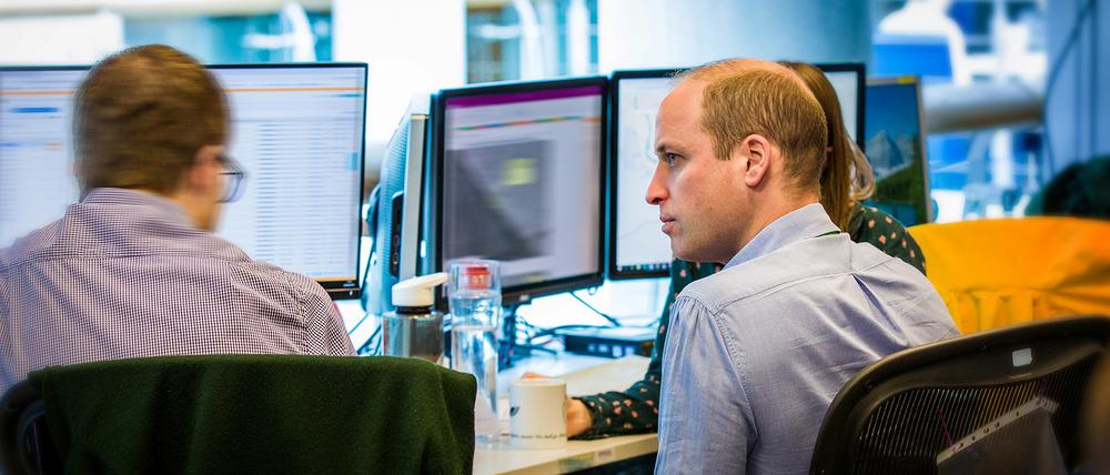 Prince William (r.) zollte den Geheimdienst-Mitarbeitern großen Respekt.