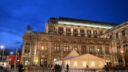 Die renommierte Ballettakademie an der Wiener Staatsoper sieht sich schweren Vorwürfen der Misshandlung von Schülern ausgesetzt.