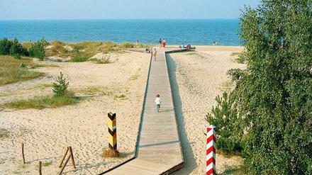 Strandweg auf Usedom. Einst standen hier die Sperranlagen bis ins Meer