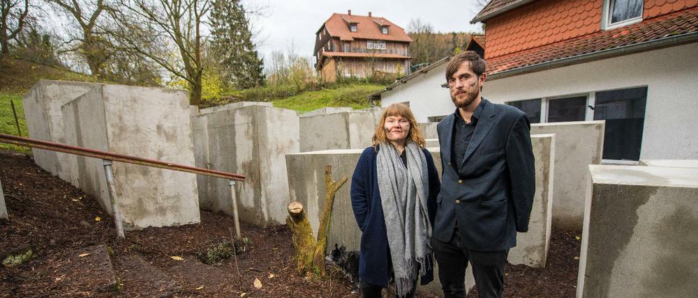 ZPS-Aktionskünstler Jenni Mol und Morius Enden im November 2017.