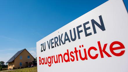 Im Kreis Dahme-Spreewald, der von Schönefeld im Speckgürtel bis an den Spreewald und die Lausitz im Süden reicht, gehen wie schon seit Jahren die Preise für Immobilien weiter nach oben.