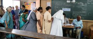 Rund 900 Millionen Bürger sind zur Wahl aufgerufen.