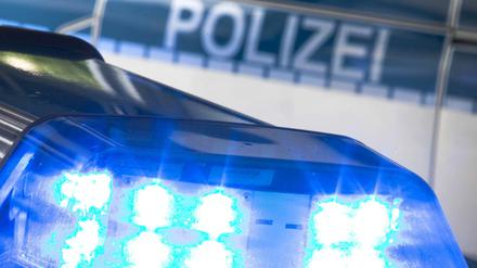 Die Polizei nahm die Personalien des 60-Jährigen auf. Anschließend durfte der Mann wieder gehen.