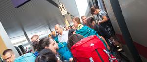 Andrang: Die Bahn verzeichnete im vergangenen Jahr einen Passagierrekord.