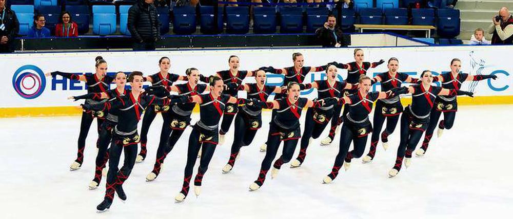 Schön synchron: Das Team Berlin 1 ist die erfolgreichste Kombo im deutschen Synchron-Eiskunstlauf.
