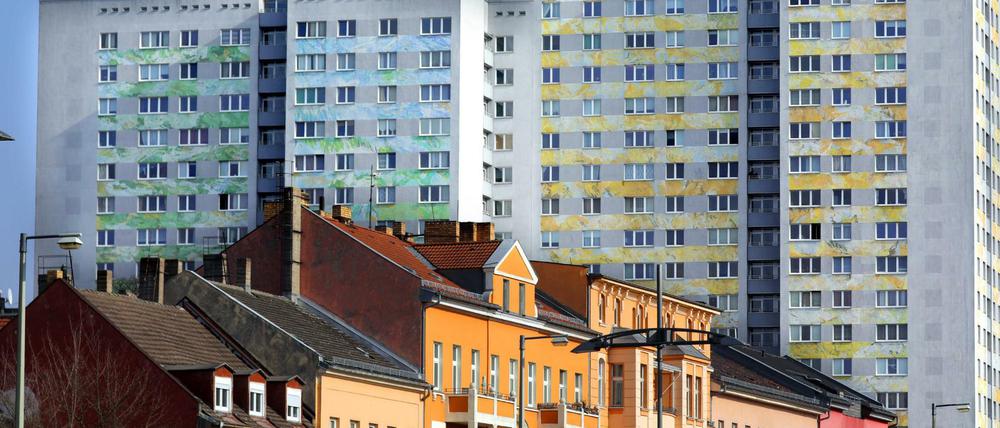 Historischer und moderner Wohnraum an der Frankfurter Allee im Brliner Bezirk Friedrichshain
