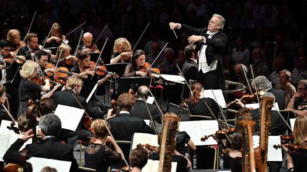 Das Orchestre Révolutionnaire et Romantique unter John Eliot Gardiner.  