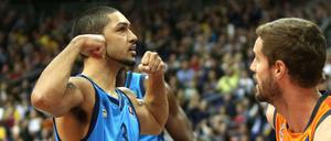 Die Muskeln spielen lassen: Peyton Siva (links) und Alba Berlin greifen nach dem ersten Titel der Saison.