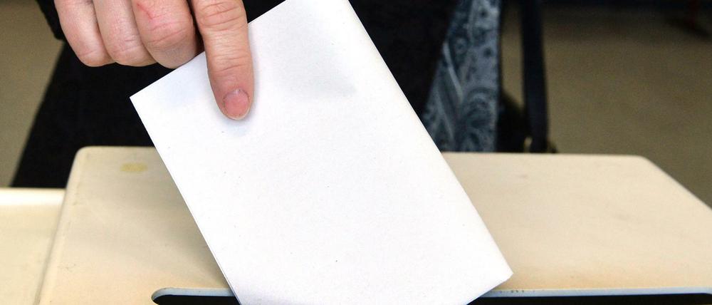 Menschen mit gerichtlich bestellter Betreuung dürfen bisher bei der Europawahl nicht an die Urne.