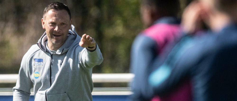 Pal Dardai war am Montagvormittag im Training voller Elan.