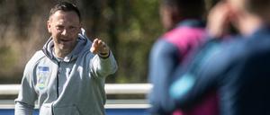 Pal Dardai war am Montagvormittag im Training voller Elan.