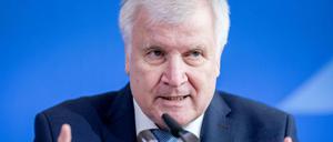 Bundesinnenminister Horst Seehofer (CSU) stellte den Gesetzesentwurf bei einer Pressekonferenz vor.