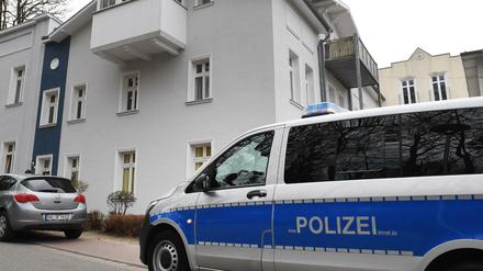 In diesem Wohnhaus auf Usedom wurde die junge Frau tot aufgefunden.