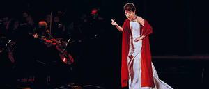 Das Hologramm. Am 9. November kehrt die Callas zurück. 