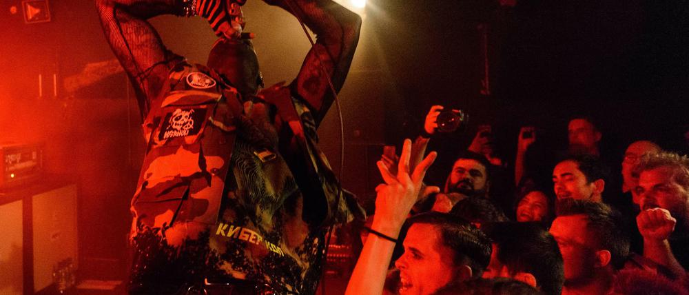 Die US-amerikanische Band Ho99o9 im Bi Nuu in Berlin.