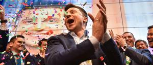 Jubelnder Sieger: Wolodymir Selenski in der Wahlnacht. 