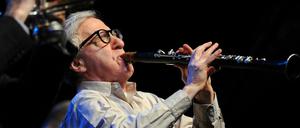 Fehlstellungen im Oberkieferbereich sind bei ihm nicht verbürgt: Woody Allen im Jahr 2010 im Tempodrom in Berlin.
