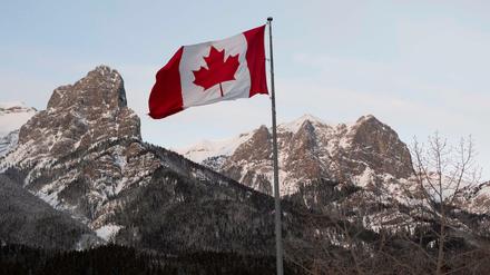 Die drei Kletterer wollten eine schwierige Route wählen.
