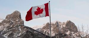 Die drei Kletterer wollten eine schwierige Route wählen.