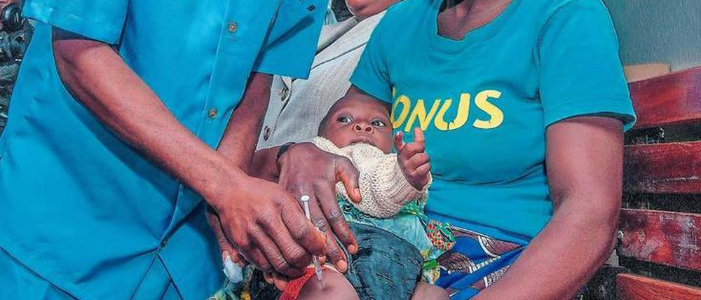 Patient 1. Im Mitundu Community Hospital in Lilongwe (Malawi) bekommt am 23. April 2019 das erste von mehr als 100 000 Kindern eine „RTS,S“-Impfung. In Kenia und Ghana beginnen ähnliche Programme in der kommenden Woche.