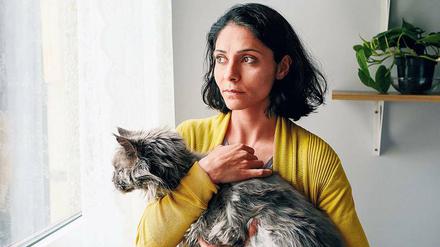 Der Gendefekt der Katze steht im übertragenen Sinn für die dysfunktionale Ehe von Mina (Pegah Ferydoni). 
