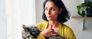 Der Gendefekt der Katze steht im übertragenen Sinn für die dysfunktionale Ehe von Mina (Pegah Ferydoni). 