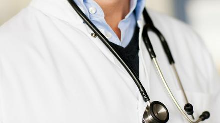 In einer Umfrage gaben Hausärzte an, Arztbriefe ihrer Klinik-Kollegen seien oft unverständlich und teils auch fehlerhaft.