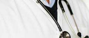 In einer Umfrage gaben Hausärzte an, Arztbriefe ihrer Klinik-Kollegen seien oft unverständlich und teils auch fehlerhaft.