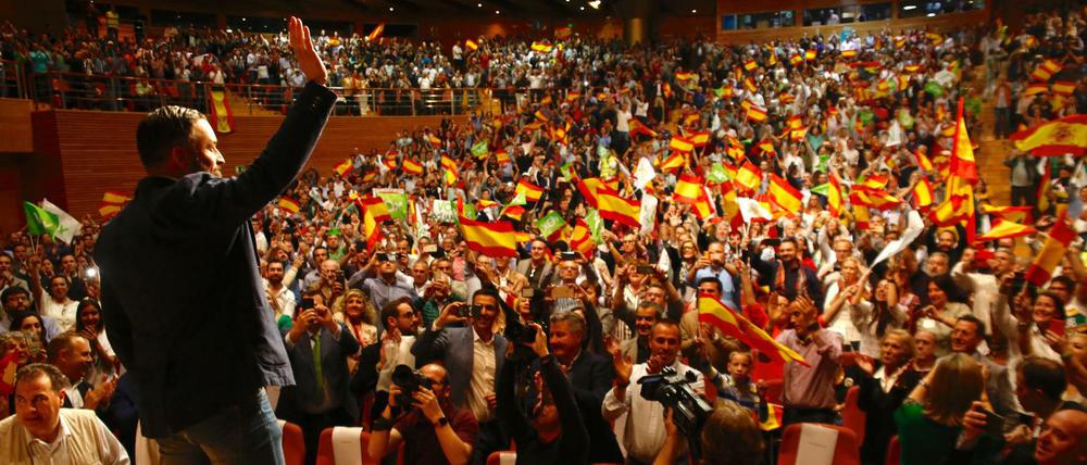 Santiago Abascal und seine rechtspopulistische Partei Vox mischen die spanische Politik auf.