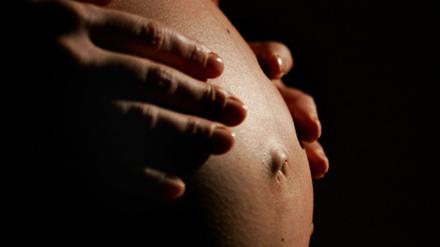Wer ist rechtlich die Mutter eines Kindes, das von einer Leihmutter ausgetragen wird? Darüber hat der BGH entschieden.