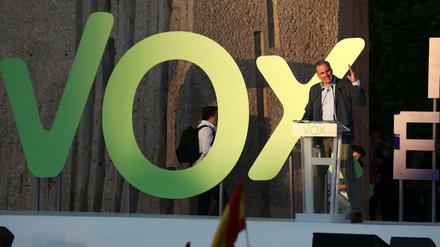 Javier Ortega Smith, Generalsekretär der Partei Vox