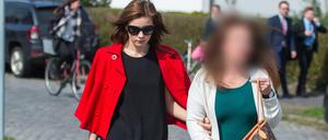 RTL-Dschungelcamp-Teilnehmerin Nathalie Volk (l.) mit ihrer Mutter.