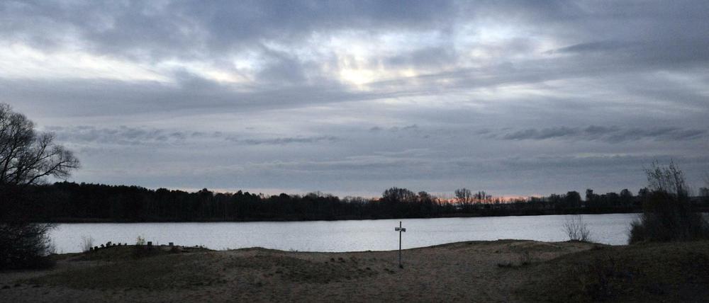 Eine Badestelle am Flughafensee in Berlin-Reinickendorf.
