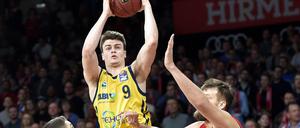 Albas Nachwuchstalent Jonas Mattisseck (Mitte) hatte beim Sieg im Pokalviertelfinale in München seinen ersten großen Auftritt. 