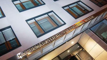 Die Kassenärztliche Vereinigung Berlin hat ihren Sitz in Charlottenburg.