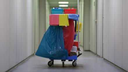 Vor allem auch in der Reinigungsbranche werden niedrige Gehälter bezahlt. 