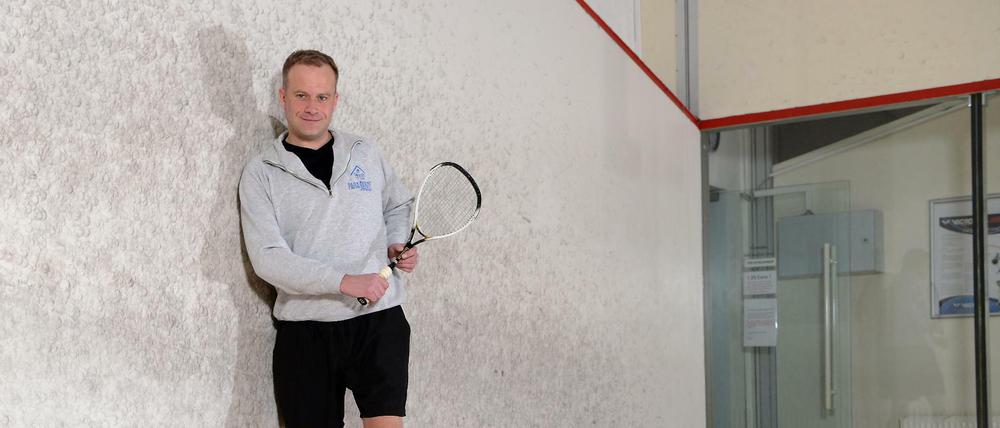 Volker Wegener hat ein Squash-Center in Friedrichshain als Besitzer übernommen. 