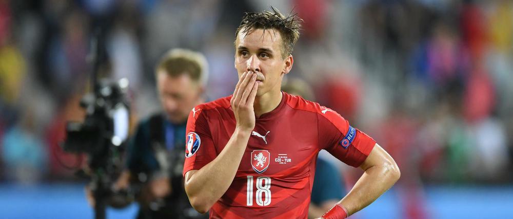 Der tschechische Fußballprofi Josef Sural ist nach einem Busunglück verstorben. Er wurde 28 Jahre alt.