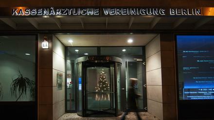 Vier Ärztemanager hatten sich 2011 Übergangsgelder genehmigen lassen – es folgten juristische Auseinandersetzuungen. 