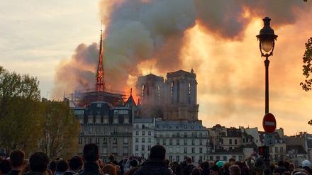 Notre-Dame in Flammen