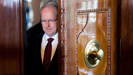 Hannovers Oberbürgermeister Schostok trat am Dienstag im Neuen Rathaus vor die Presse.