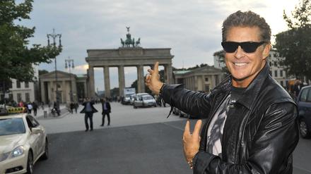 Eine besondere Beziehung zu Berlin. Dieses Jahr Silvester möchte David Hasselhoff wieder am Brandenburger Tor singen.